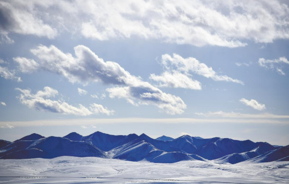 冬日祁连美如画