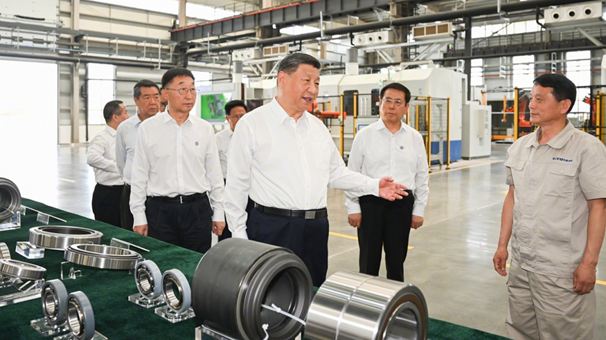 新华图讯丨习近平在河南洛阳市考察调研