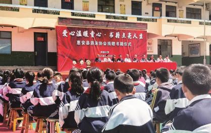 青海国际抢渡黄河极限挑战赛今日开赛