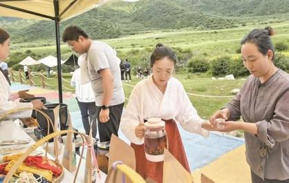 高原康養(yǎng) 西寧“避暑”升級(jí)“療愈”