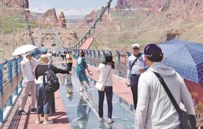 上半年接待游客169.6萬人次 青海“靈秀尖扎”迎來旅游熱