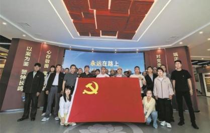 【黨旗領航】黨建賦能青春力量 精準培育振興先鋒——青海海東市民和縣西溝鄉黨建引領到村“任職”大學生成長紀實