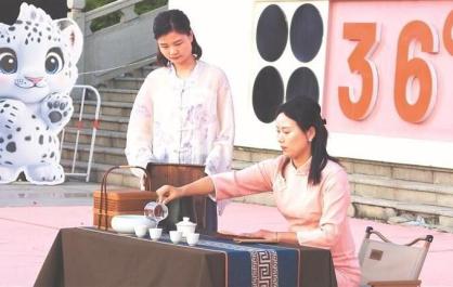 “青春礼赞·华彩西宁”青年文艺展演亮相西海2261·河湟文化大集