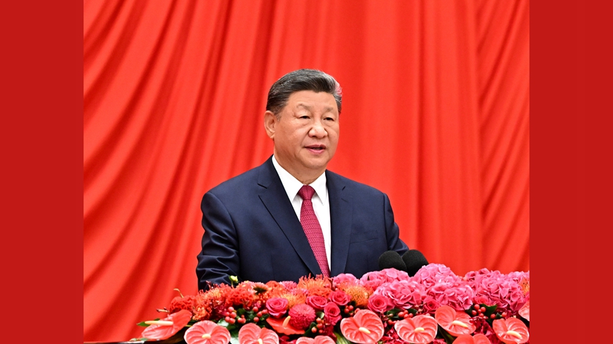 习近平等党和国家领导人出席庆祝中华人民共和国成立76周年招待会
