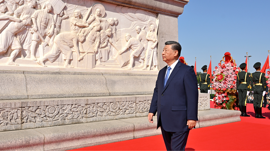 习近平等党和国家领导人出席烈士纪念日向人民英雄敬献花篮仪式