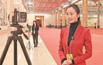 在高原一线锤炼作风 用融媒笔触书写时代——写在第26个中国记者节