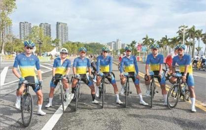 十五运会公路自行车男子个人赛鸣枪 青海省男子公路自行车...