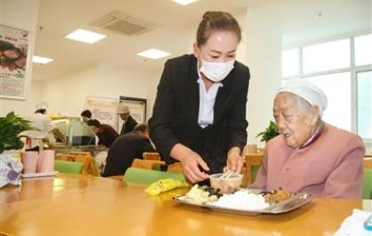 青海西宁：幸福之城暖意浓