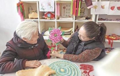 探访西宁“幸福养老圈”：社工定制服务 便民利民零距离