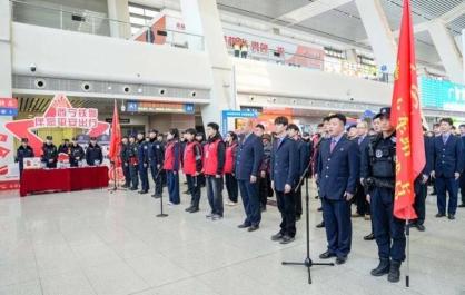 青藏鐵路公安局新時代文明實踐點正式揭牌