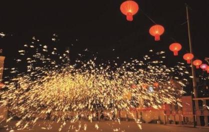 樂都郎家村：火樹銀花迎新春