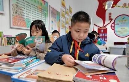 氛圍感拉滿！青海西寧各?；ㄊ介_學(xué)