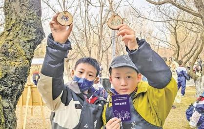 认养小树 一起成长 这场研学实践解锁别样植树节