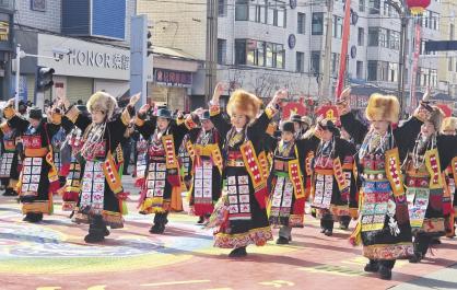 “二月二”非遗展演耀土乡