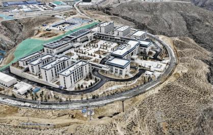 哇让抽水蓄能电站营地房建工程顺利交付