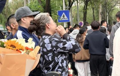 中考首日直击 让每个孩子都从容逐梦