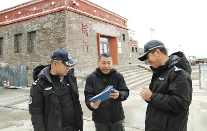 【三江源·我们的国家公园】一间警务室 一片生态情
